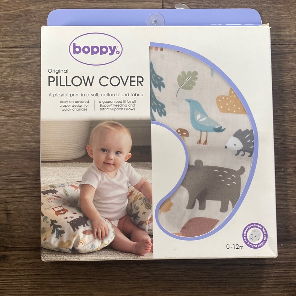 Nippy pillow cover